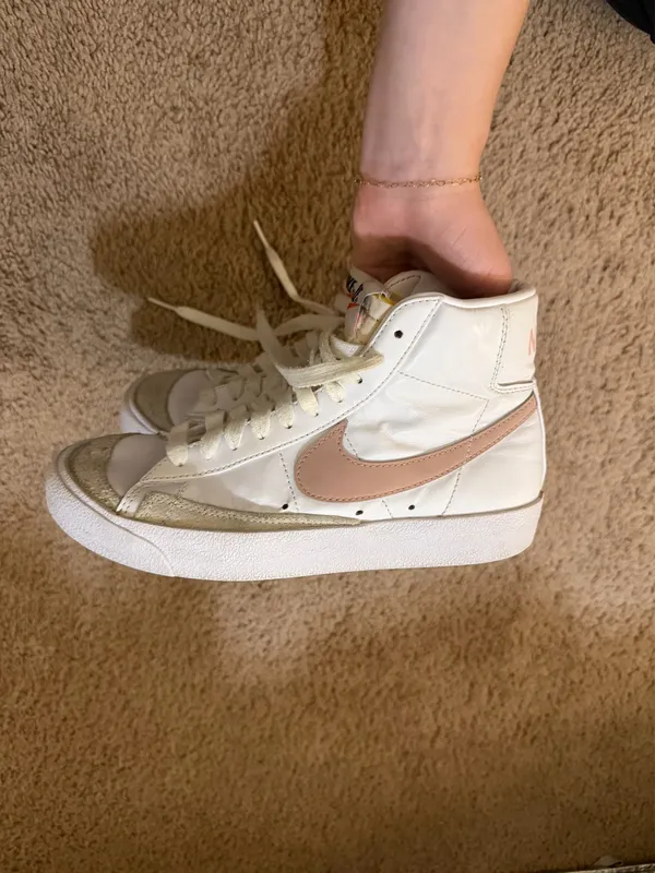 Nike pink blazers size 6 - Image 3