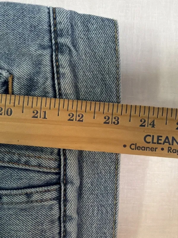 Levi's Sherpa Lined Blue denim Trucker Jacket Button Snap Closure S - Image 11