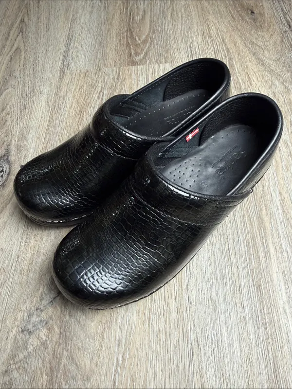 Sanita “Snakeskin” Clogs Size 37 (US 6.5-7) - Image 4