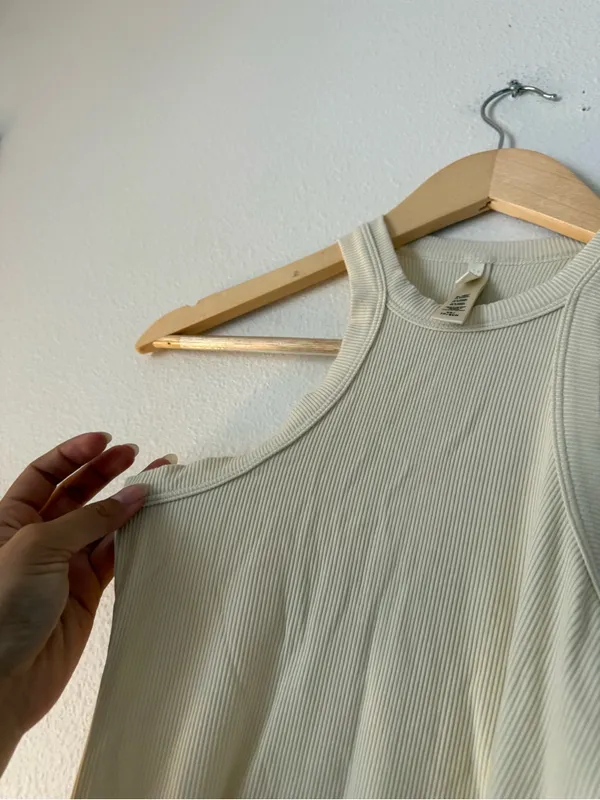 SKIMS Cream Ribbed Racerback Tank Top - Image 2