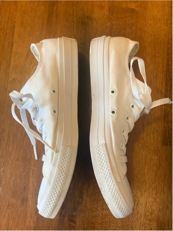 Converse Sneakers size 9 White - Image 3