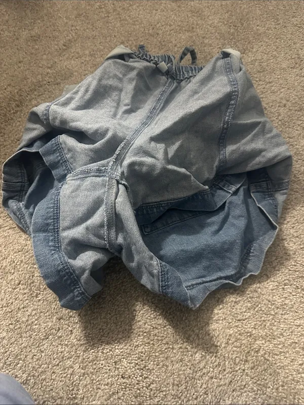LOFT Outlet Pull On 100% Cotton Blue Jean Shorts size medium - Image 5