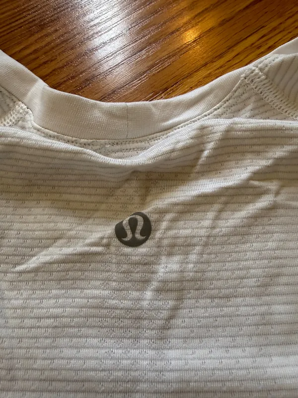 Lululemon long sleeve swiftly tech - Image 3