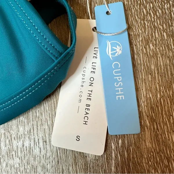 NWT Cupshe Teal Triangle Bikini Top Bathing Suit Small‎ - Image 5