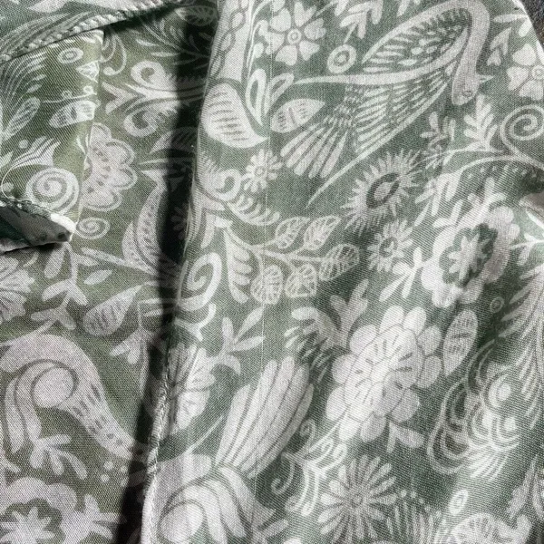 NWT Yak & Yeti Green Floral Thin Shawl Cardigan One Size - Image 12