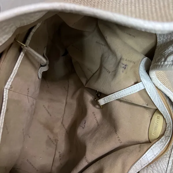 🤍 Brahmin Croc Embossed Leather & Woven Shoulder Bag Ivory 🤍✨ - Image 10