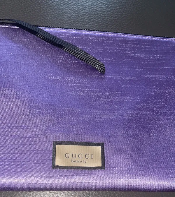 Gucci Makeup/Cosmetics - Image 2
