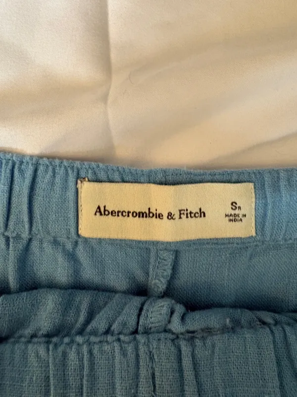 Abercrombie Linen Pants - Image 3