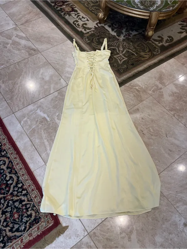 Reformation Britney Satin Yellow Dress Size 2 - Image 4