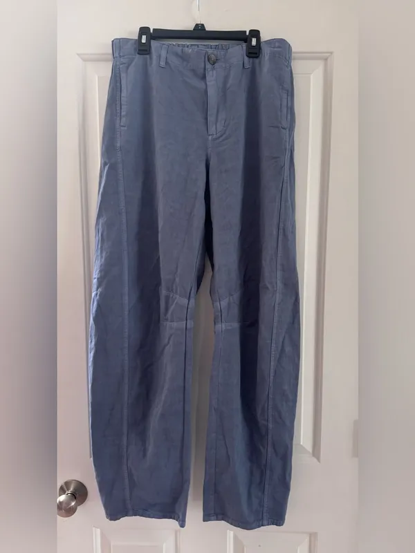 Universal Threads NWT Low-Ride Barrel Leg Pant - Image 2