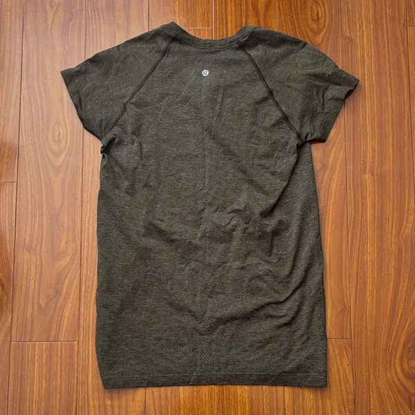 Lululemon Heathered Olive Green Short Sleeve Swiftly Tee - Image 2
