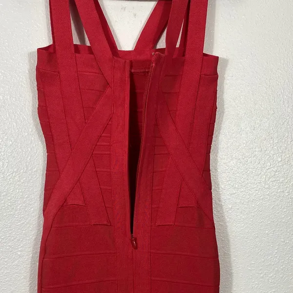 Herve Leger Crimson Strappy Bandage Mini Dress Size S 90% Rayón 9% Nylon - Image 8