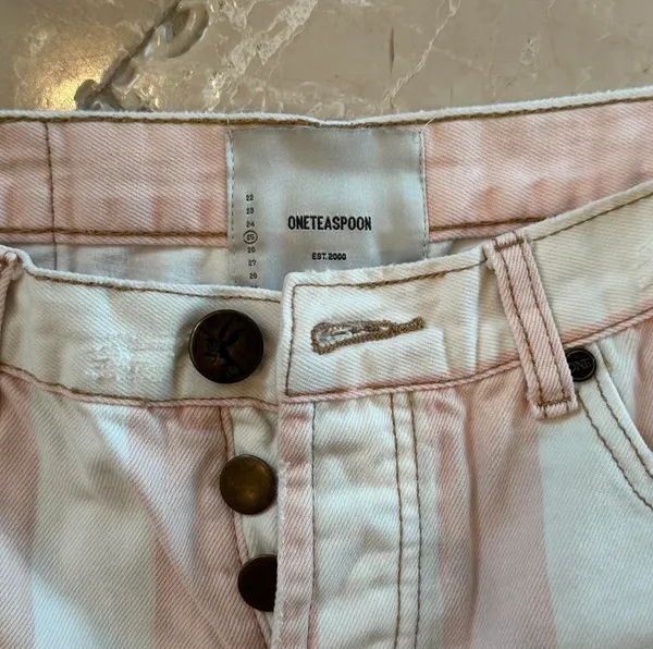 One Teaspoon Shorts - Image 3