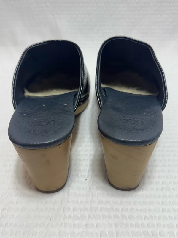 Uggs vintage Black Leather Studded Clog Heels - Women - Image 4