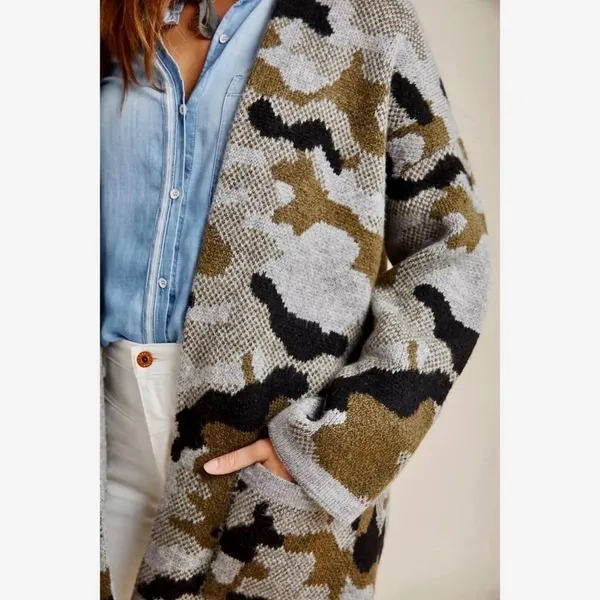 ANTHROPOLOGIE Vero Camo Cardigan Sweater Camouflage Pockets‎ Gorpcore X-Small - Image 5