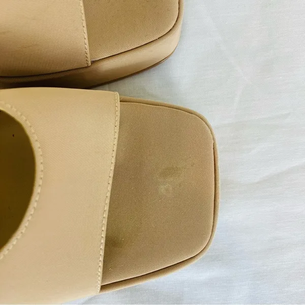 Jeffrey Campbell Ninety square toe platform sandal in tan. Size 8 - Image 7