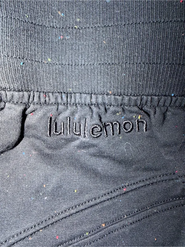 Lululemon LA Warm Down Joggers women’s size 6! Black confetti! - Image 6