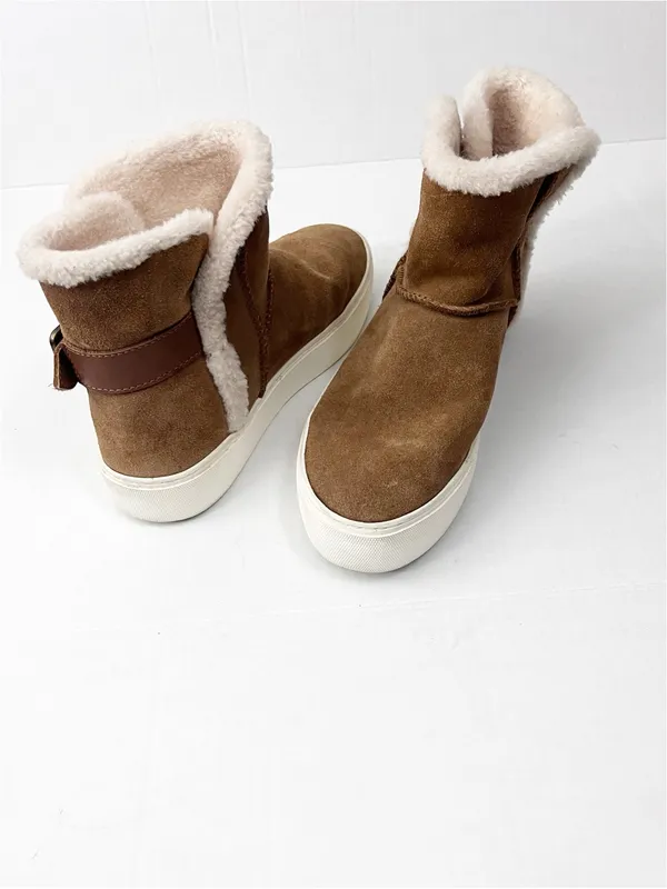 UGG Aika Suede Upper Pull On Adjustable  Buckle Lined Sneaker Boots Size 8 Cozy - Image 5