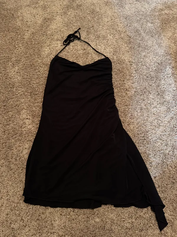 White Fox Boutique Black Dress - Image 4