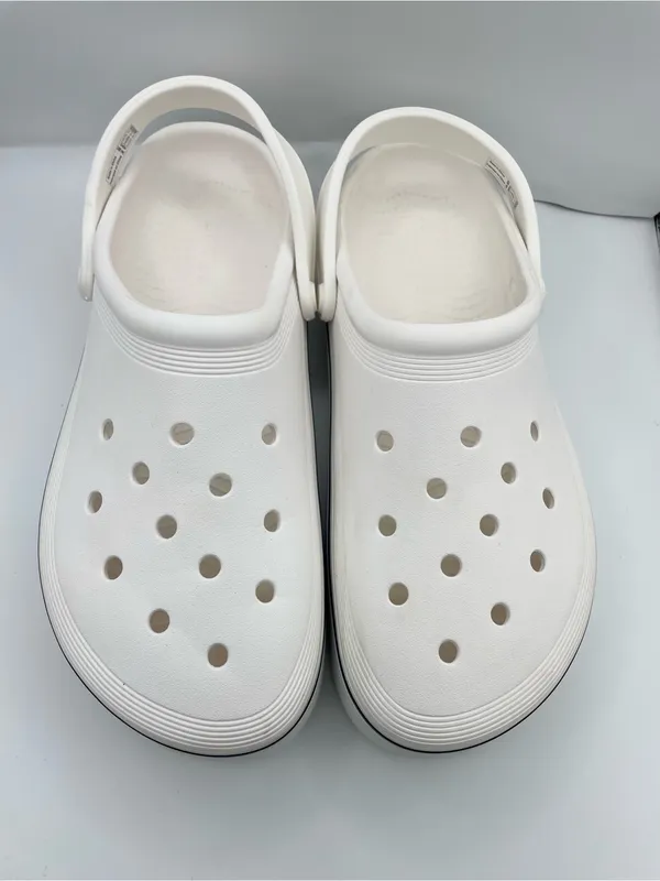 Crocs unisex off court platform white clogs sandals W12/M10 - Image 4