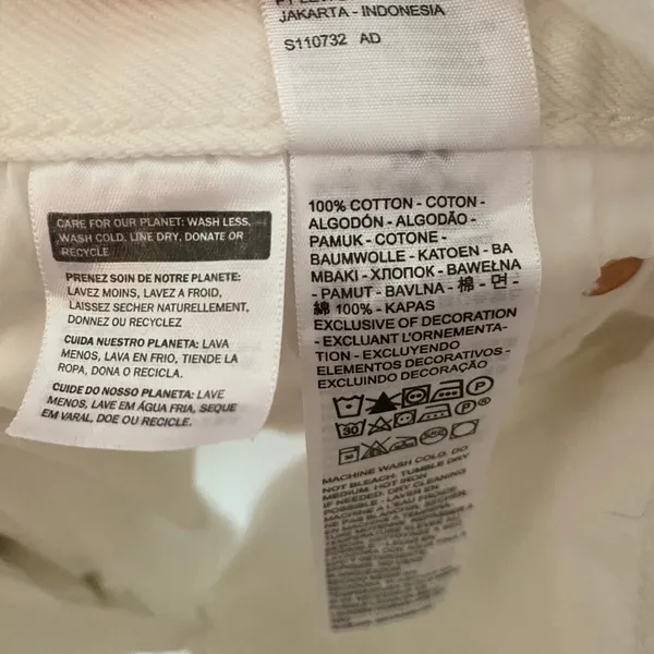 Levi's Wedgie Straight White Jeans Button Fly Preppy Cotton Minimalist size 24 - Image 11