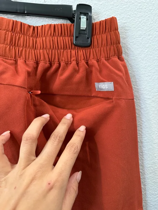 FIGS Technical Collection Jogger Scrub Pants XS Burnt Orange Elastic Waist Cargo - Image 5
