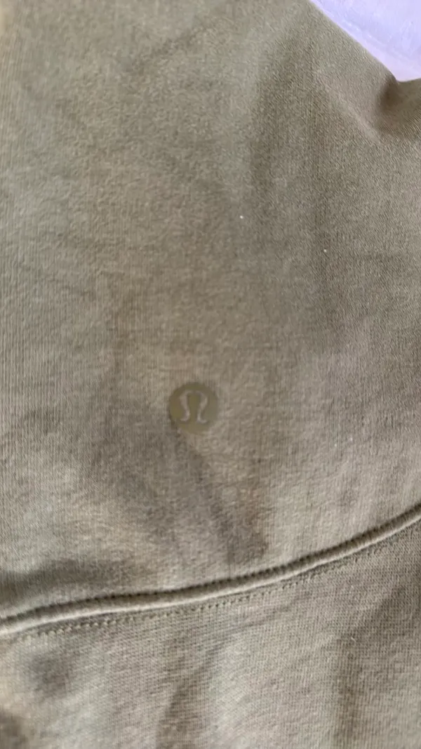 Lululemon sweatshirt - Image 3