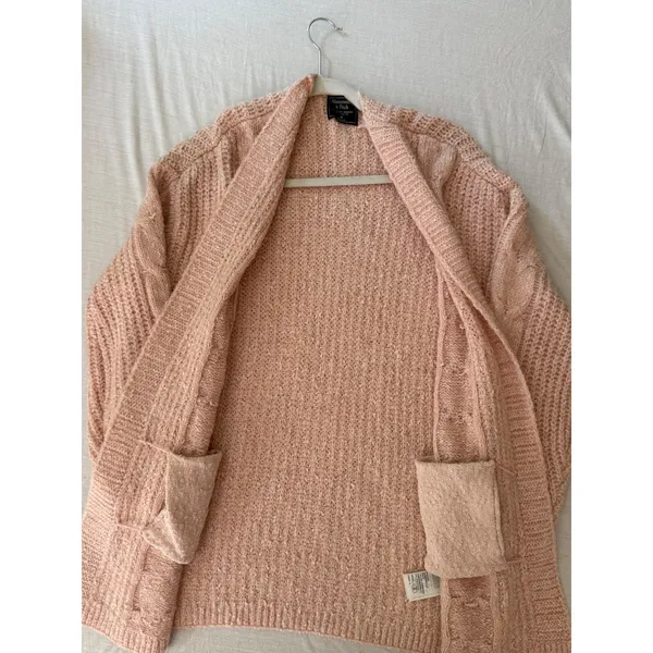Abercrombie & Fitch Pink Cable Knit Open Front Cardigan Sweater Womens Medium - Image 2