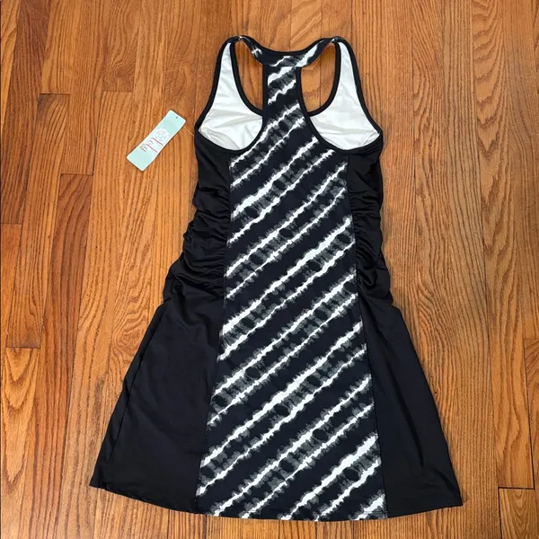 Lola‎ by AFG Ruched Activewear dress Built-in bra Black White size S NWT - Image 2