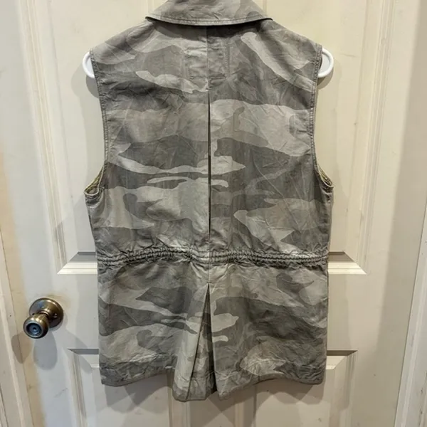 Abercrombie‎ & Fitch Womens Camo Utility Vest Gray Military Safari Medium M - Image 4