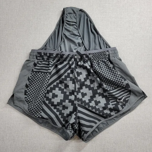 Nike Tempo Runway Lux Dri-FIT Women's M Black Gray Running Athletic Shorts - Image 3