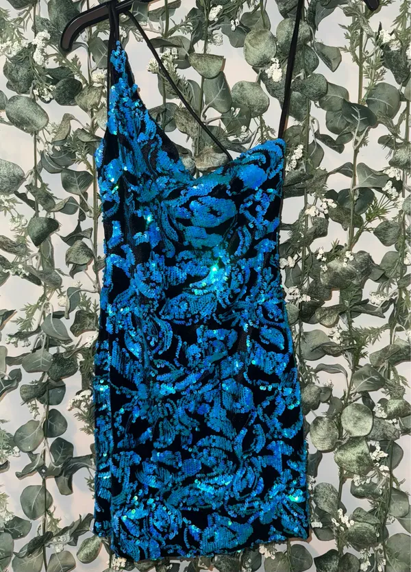 Homecoming Dress Dillard's - Image 3