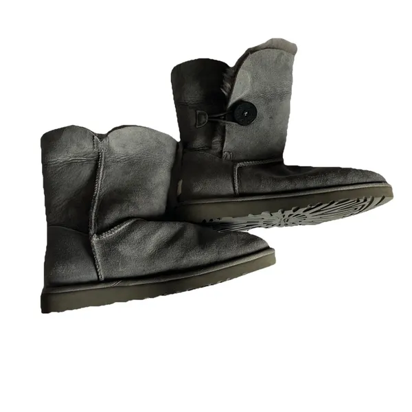 UGG Australia Bailey Button Grey Sheepskin Winter Boots 5803 Women's Size 8 - Image 11