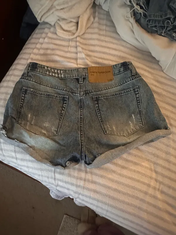One Teaspoon Denim Shorts - Image 3