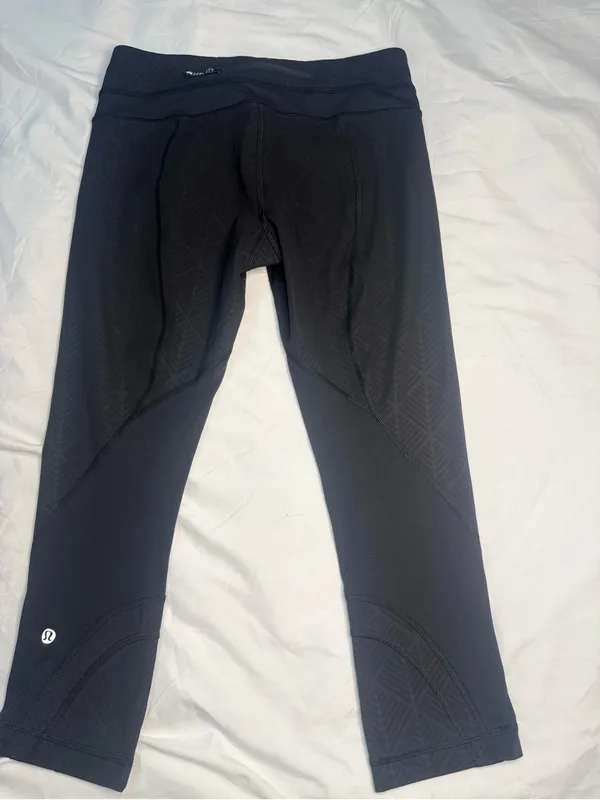 lululemon athletica Black Athletic Leggings - Size 6 - Image 7