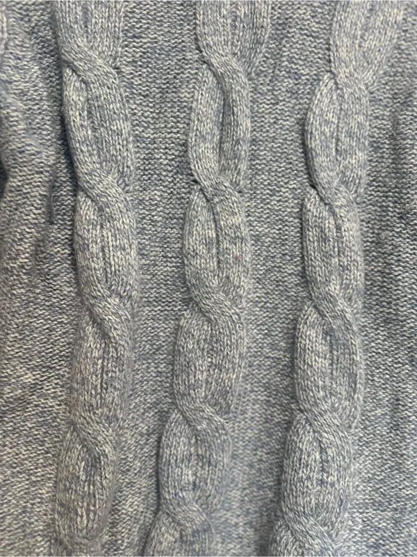 LL Bean blue chunky cable knit Sz:M mock neck wool/angora blend winter sweater. - Image 5