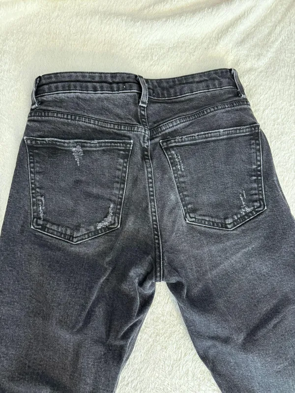 ZARA Ripped Jeans - Image 3