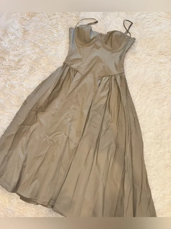 NEW House OF CB Samaria Corset Fit & Flare Midi Dress Taupe sz L - Image 7