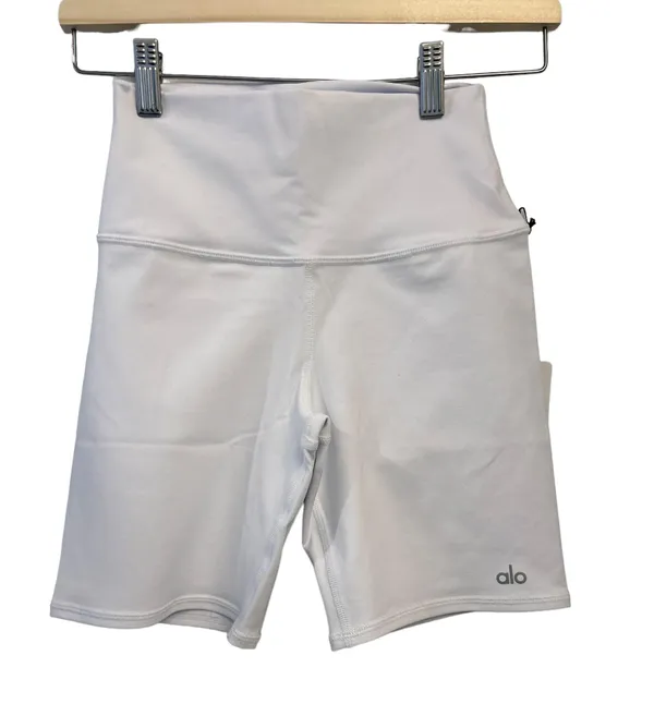 Alo 7" HIGH-WAIST BIKER SHORT White Size XS NWT - Image 4