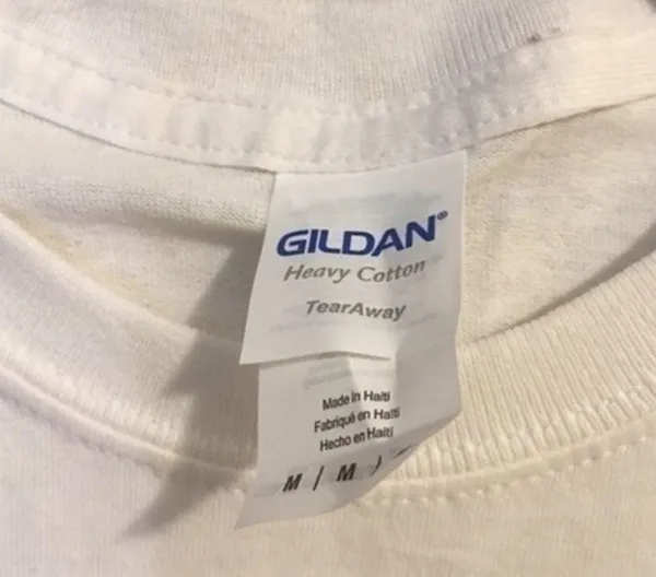 COPY - Gildan T shirt M with graphic print - Image 15