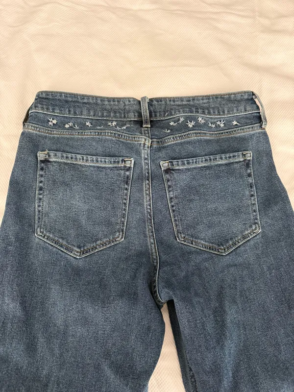 Hollister Flare Jeans High-Rise - Image 3