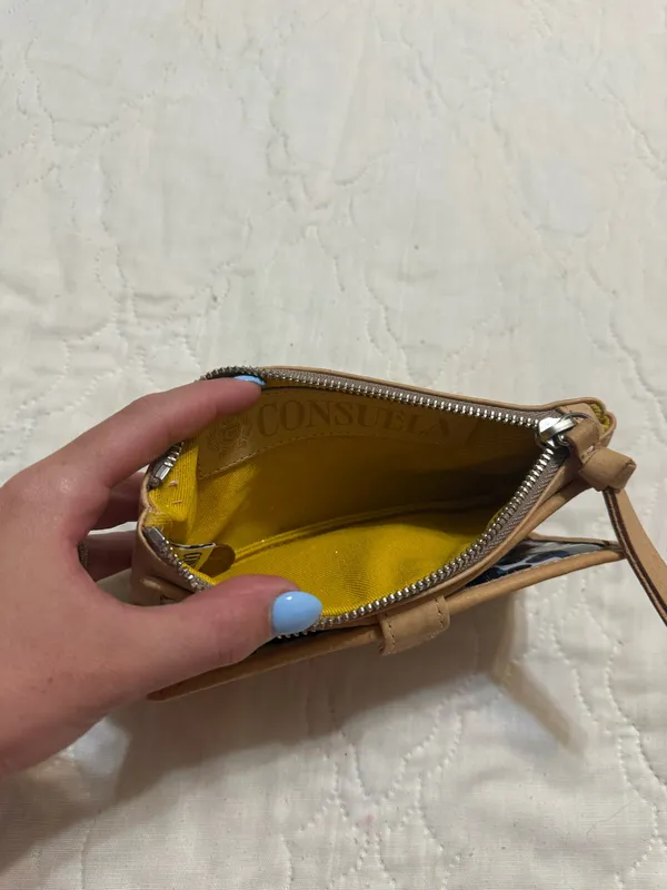 Consuela Wallet - Image 3