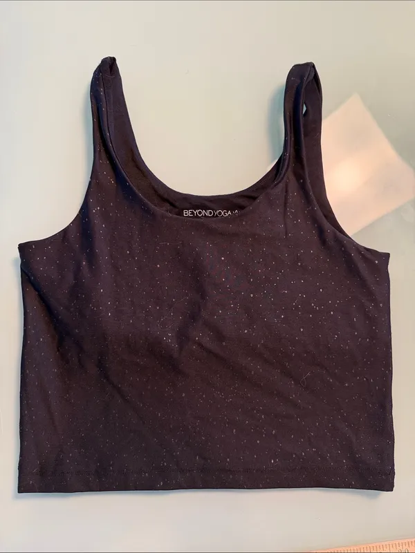 Beyond Yoga Black Speckle Crop Tank size large - Image 2