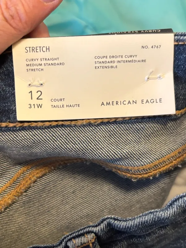 NWT American Eagle Curvy Straight Stretch jeans sz 12 Short - Image 3