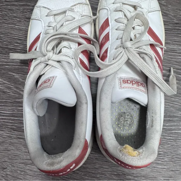 Adidas White Sneakers w/Pink Stripes - Image 12
