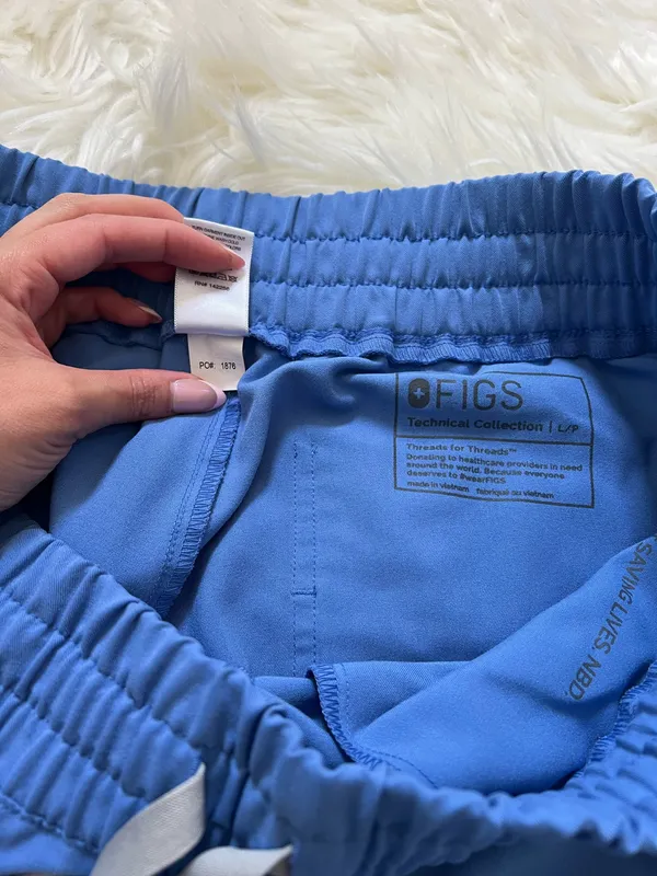 Figs Ceil Blue Zamora Jogger Scrub Pants Size Large Petite - Image 4