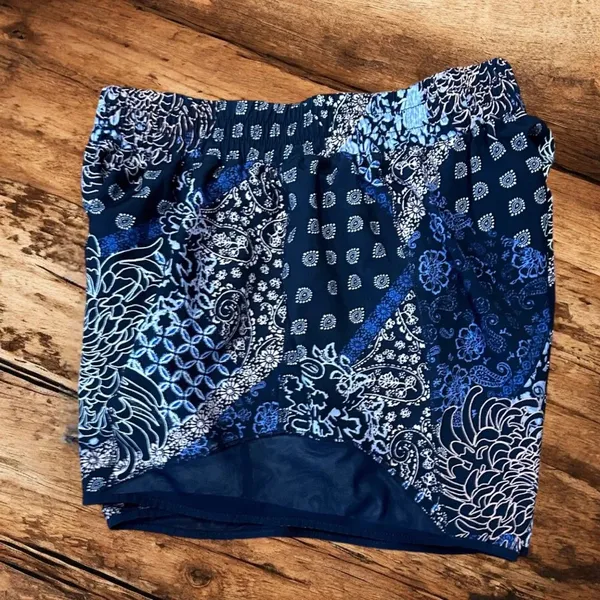 Maurices In Motion Womens Blue Patchwork Paisley Floral Running Shorts‎ Medium - Image 5