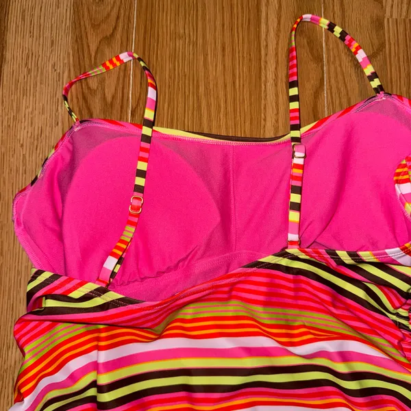 Striped cheeky one piece swimsuit - Image 8
