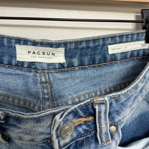 Pacsun The Mom Denim Short 100% Cotton - Size 25 - Image 3