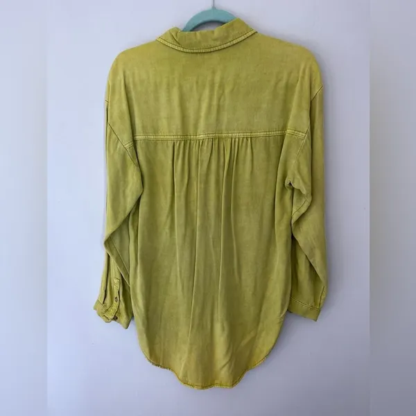 Pilcro button down shirt.  Size S - Image 5